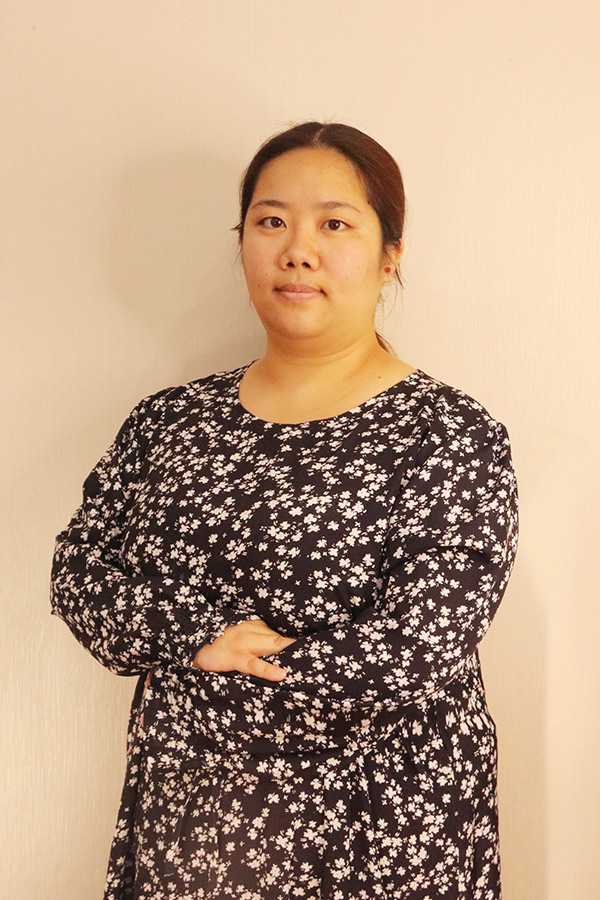 武功候洋  本科学历，优秀班主任